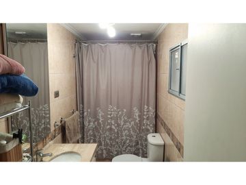 VENTA CASA 4D 3B 2E 1 Bodega  - REMODELADA - MUY BIEN UBICADA - LA REINA