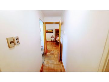 VENTA CASA 4D 3B 2E 1 Bodega  - REMODELADA - MUY BIEN UBICADA - LA REINA