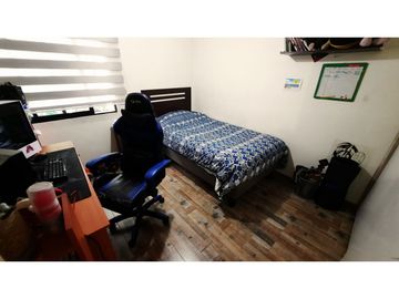 VENTA CASA 4D 3B 2E 1 Bodega  - REMODELADA - MUY BIEN UBICADA - LA REINA