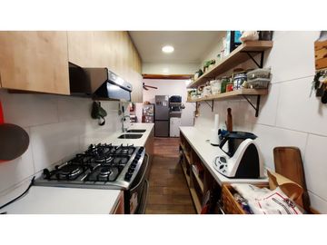 VENTA CASA 4D 3B 2E 1 Bodega  - REMODELADA - MUY BIEN UBICADA - LA REINA