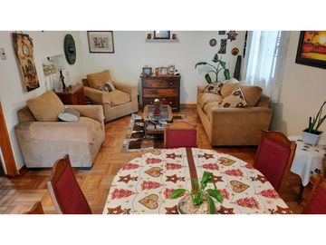 VENTA CASA 4D 3B 2E 1 Bodega  - REMODELADA - MUY BIEN UBICADA - LA REINA