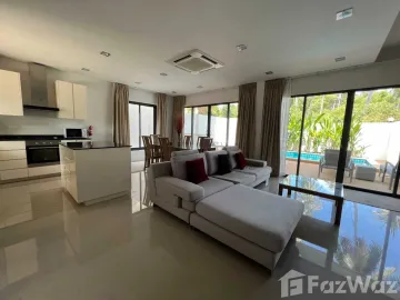 3 bedroom villa with private pool
