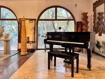 Casa con Alberca en Venta Colinas De San Javier