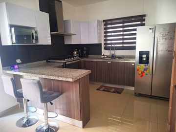 Casa en venta en Apodaca, Calabria Residencial