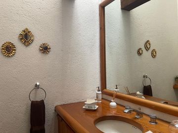 Venta de Casa en condominio en San Nicolás Totolapan