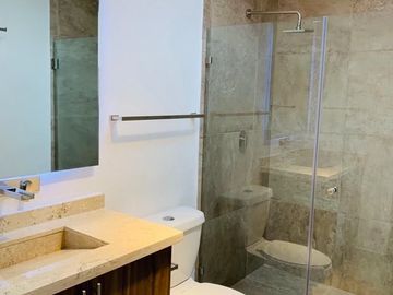 Venta de casa en Cumbres del Lago, Juriquilla
