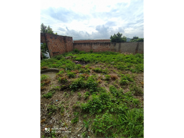 VENTA CASA CASCO URBANO DE GIRON