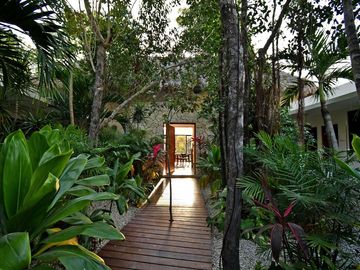 VILLA EXCLUSIVA TIPO HACIENDA