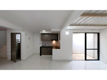 Celesta - Casa en Venta en Parque Natura, Jamundí