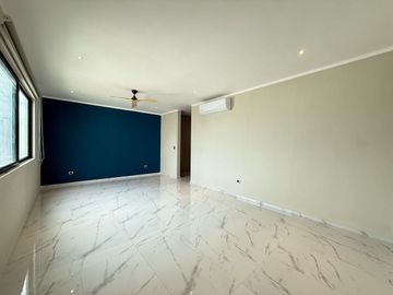 Casa con Paneles Solares en Venta en San Antonio Hool