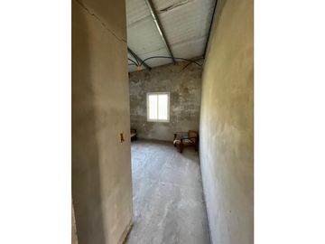 CASA 3 DORMITORIOS 75% terminado