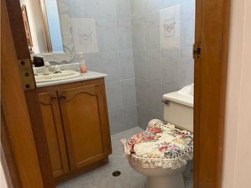 VENTA APARTAMENTO EN LAURELES SANTA TERESITA