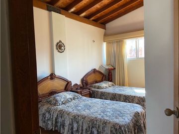 VENTA APARTAMENTO EN LAURELES SANTA TERESITA