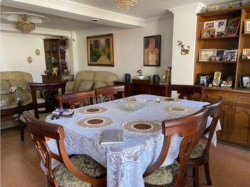 VENTA APARTAMENTO EN LAURELES SANTA TERESITA