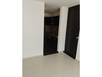 VENDO HERMOSO APTO VILLA CAROLINA PRIMER PISO 2 HABT + PATIO 290 MILL