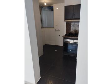 VENDO HERMOSO APTO VILLA CAROLINA PRIMER PISO 2 HABT + PATIO 290 MILL