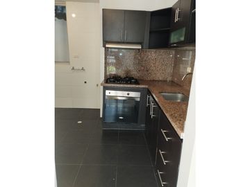 VENDO HERMOSO APTO VILLA CAROLINA PRIMER PISO 2 HABT + PATIO 290 MILL