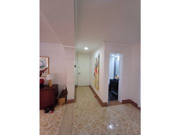 Apartamento en Venta en Medellín Laureles