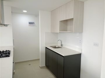 ESTRENE ESTE HERMOSO APARTAMENTO EN UNIDAD COMPLETA SUPER UBICACION
