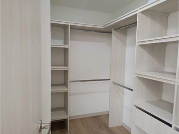 ESTRENE ESTE HERMOSO APARTAMENTO EN UNIDAD COMPLETA SUPER UBICACION