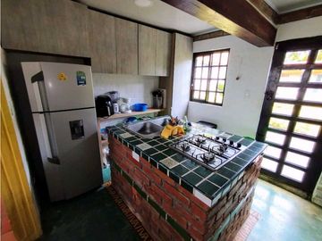 Se Vende Finca Hotel En Pueblo Tapao Montenegro