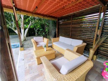 Se Vende Finca Hotel En Pueblo Tapao Montenegro