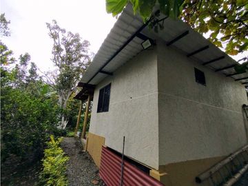 Se Vende Finca Hotel En Pueblo Tapao Montenegro