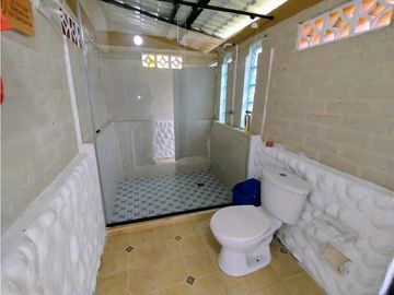 Se Vende Finca Hotel En Pueblo Tapao Montenegro