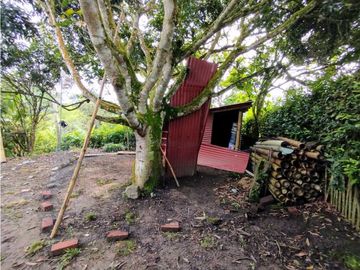 Se Vende Finca Hotel En Pueblo Tapao Montenegro