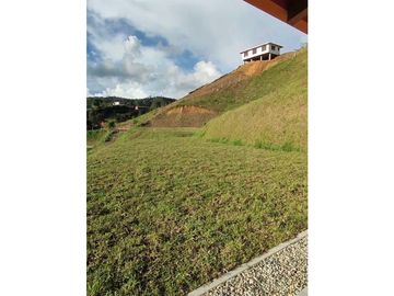 FINCA EN VENTA Sobre la vía San Vicente - Concepción