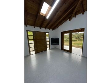 FINCA EN VENTA Sobre la vía San Vicente - Concepción