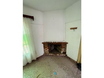 Casa para remodelar en María Grande