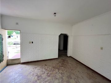 Casa para remodelar en María Grande