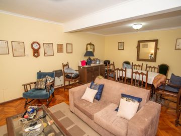 Venta semipiso elegante 2 dormitorios