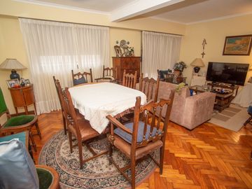 Venta semipiso elegante 2 dormitorios