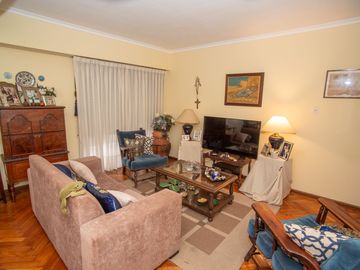 Venta semipiso elegante 2 dormitorios