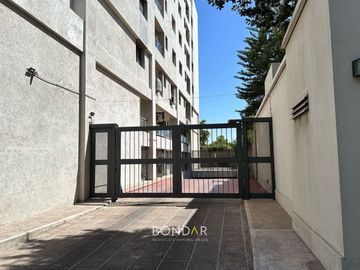 OPORTUNIDAD- DEPTO EN VENTA NATANIA 50- 1 DORM/ COCHERA DOBLE