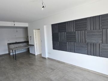 Departamento en alquiler en Bernal Centro