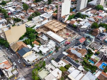 VENTA GALPÓN BERAZATEGUI TINGLADO 459 METROS