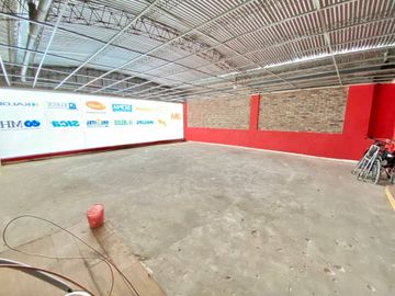 VENTA GALPÓN BERAZATEGUI TINGLADO 459 METROS