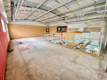 VENTA GALPÓN BERAZATEGUI TINGLADO 459 METROS