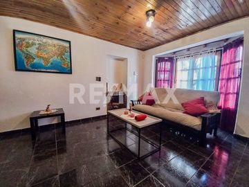 VENTA CASA DE 3 DORMITORIOS ZONA CUMELEN NEUQUEN
