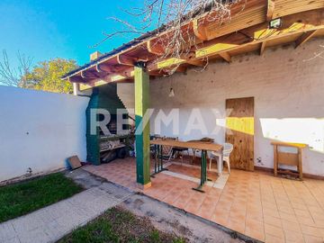 VENTA CASA DE 3 DORMITORIOS ZONA CUMELEN NEUQUEN