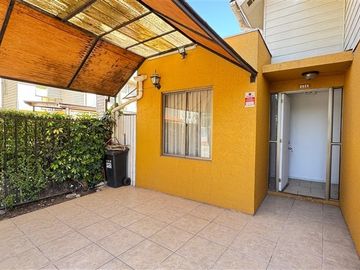 Casa en Venta en villa barrio plaza, quilicura