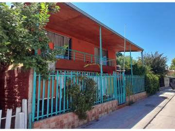 Casa en Venta en Diego Silva Henríquez con Sandino