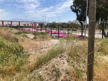 Industrial en Venta en Avda. Americo Vespucio con San Pablo