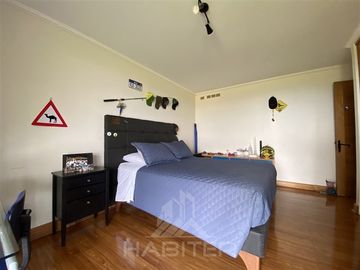 Casa en Venta en Cerro Cristal, Curicó