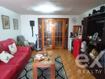 Casa en Venta en CHARLES GIDE