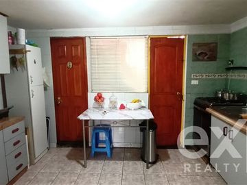 Casa en Venta en CHARLES GIDE