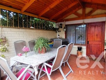 Casa en Venta en CHARLES GIDE